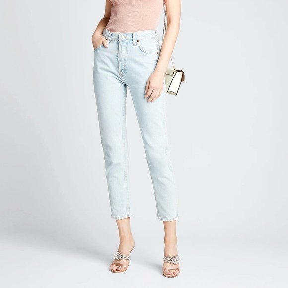 NEW MANOLO BLAHNIK Skysan Crystal Embellish Sandal - Picture 4 of 12